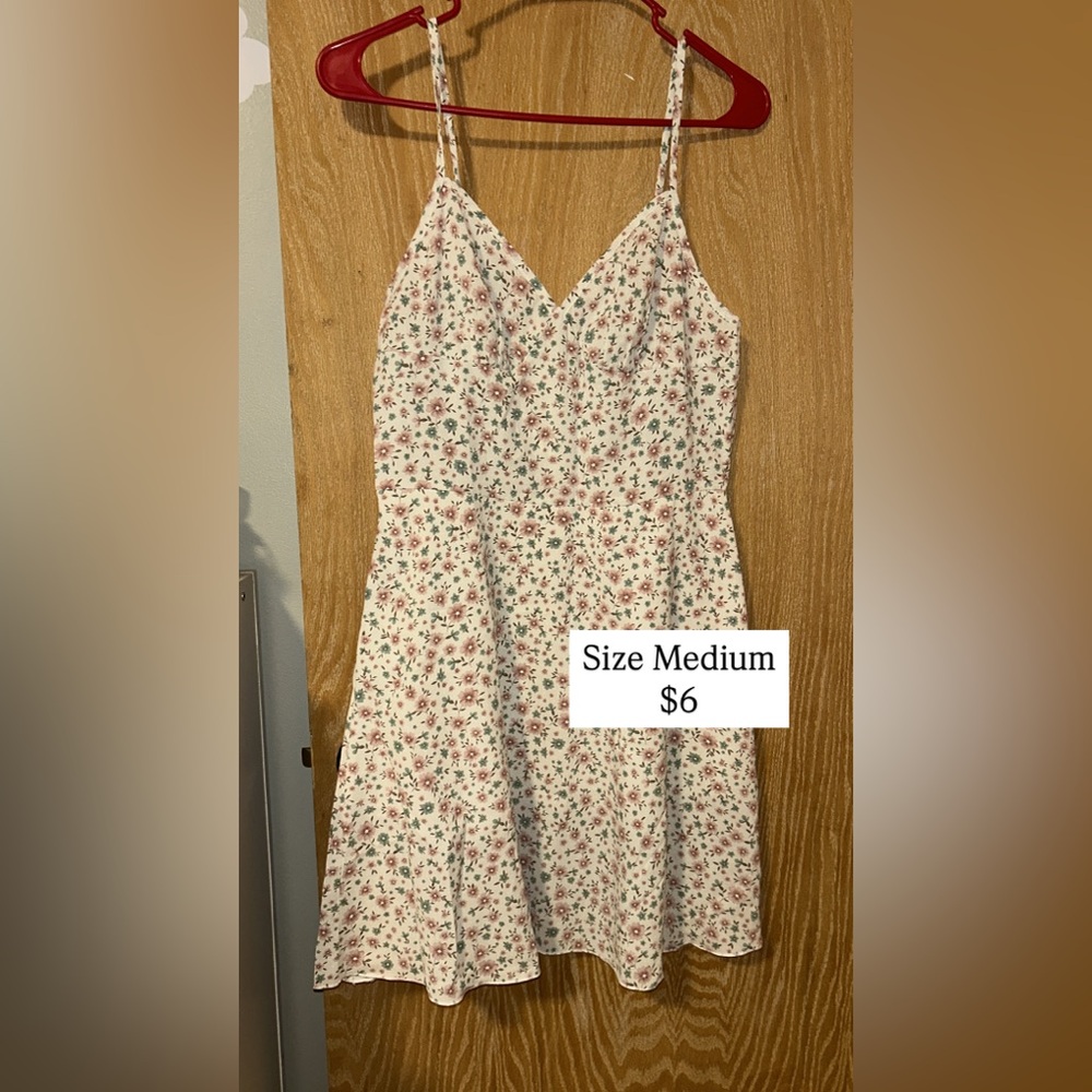 Floral Print Dress - Size Medium